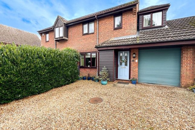 4 bedroom semi-detached house for sale
