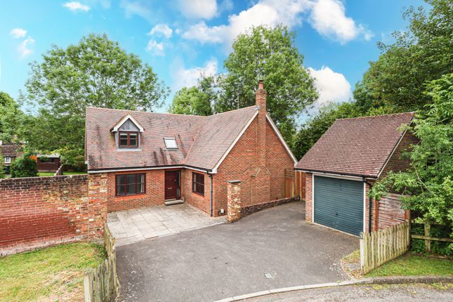 Brinsmead, Frogmore, St Albans, AL2 4 bed detached house for sale