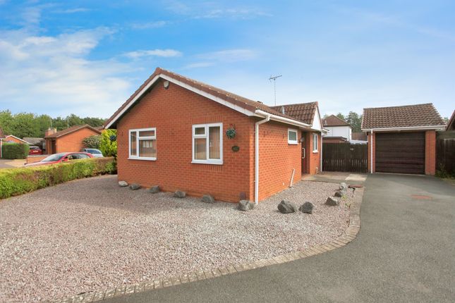2 bedroom detached bungalow for sale