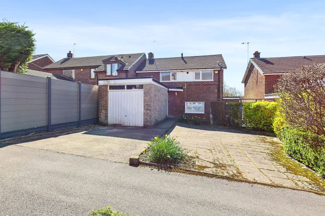 Chancet Wood Close, Meadowhead. S8 7TU 2 bed detached house for sale