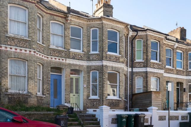 3 bed terraced house