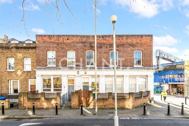 Southwark Park Road, Bermondsey... 3 bed apartment for sale
