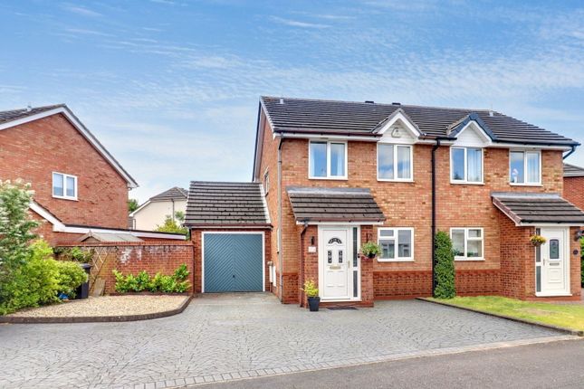 Coltman Close, Lichfield WS14 3 bed semi