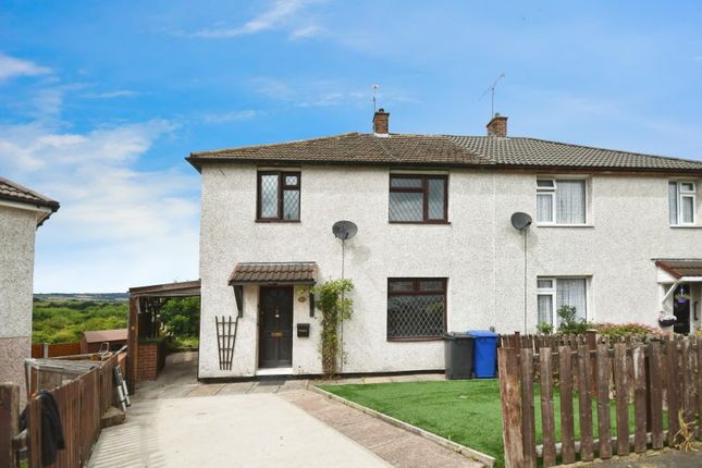 Ash Grove, Mastin Moor, Chesterfield... 3 bed semi