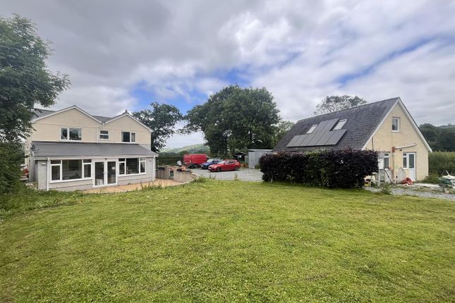 Felinfach, Lampeter 4 bed property with land for sale