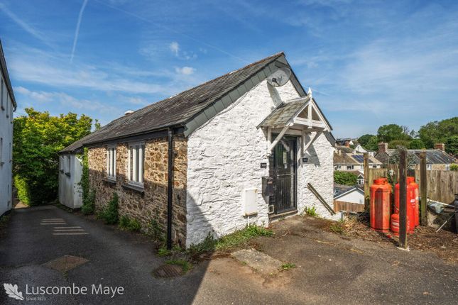 2 bedroom cottage for sale