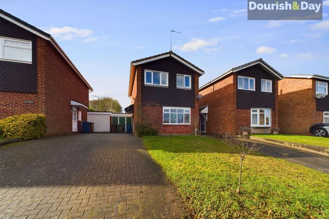 Penkvale Road, Stafford ST17 3 bed detached house for sale
