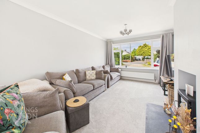 Salhouse Road, Rackheath, Norwich 3 bed chalet for sale