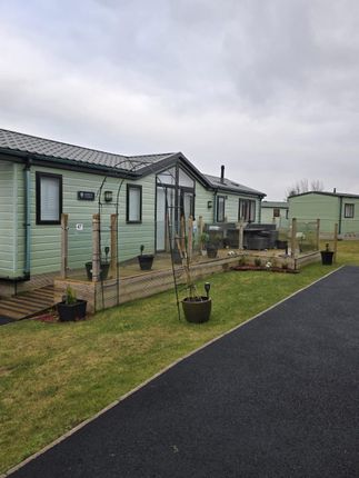 Meadows Retreat Lodge Park 2 bed park home for sale