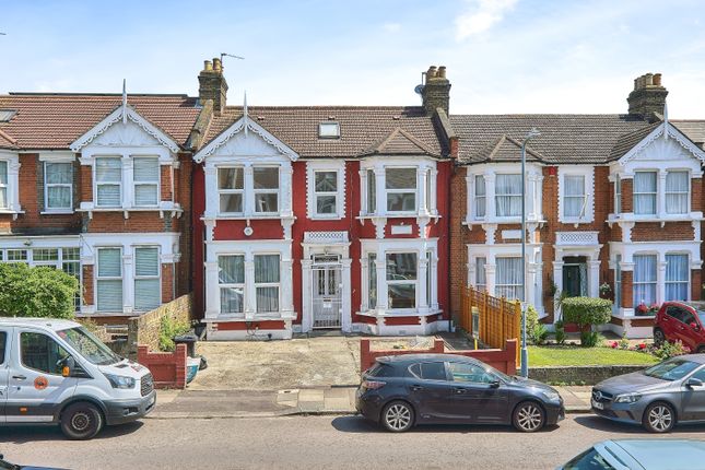 6 bedroom terraced house for sale