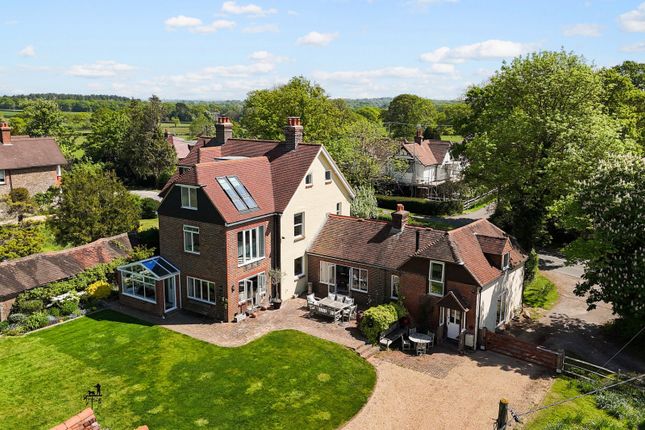 8 bedroom detached house for sale