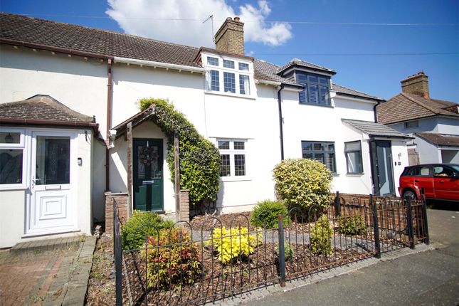 Northumberland Way, Erith DA8 2 bed terraced house for sale