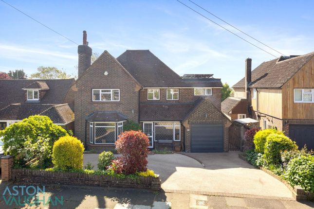 Green Ridge, Brighton BN1 3 bed detached house for sale