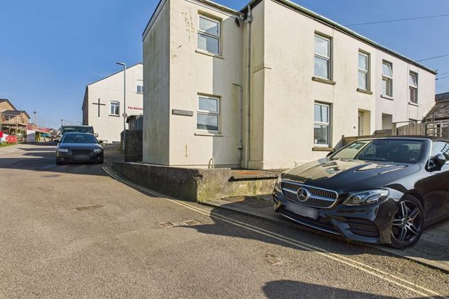 2 bedroom house for sale