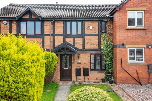 Stratfield Place, Leyland 2 bed terraced house for sale