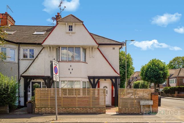 Hampstead Gardens, Temple Fortune NW11 2 bed apartment for sale