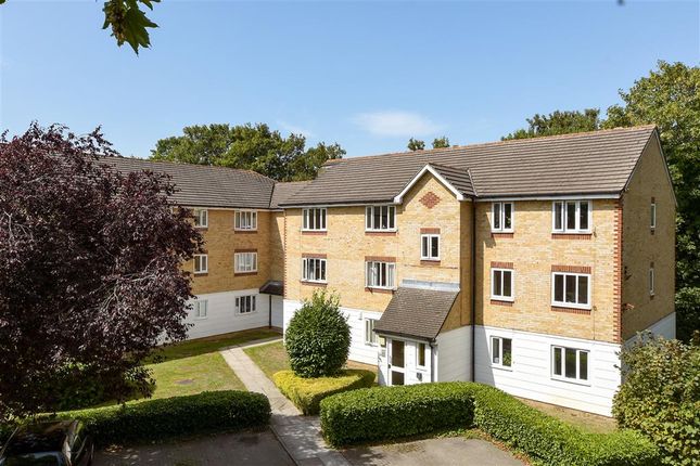 Chipstead Close, Sutton, Surrey 1 bed flat for sale