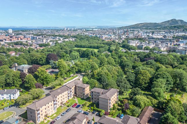 Easter Warriston, Edinburgh, EH7 1 bed apartment for sale