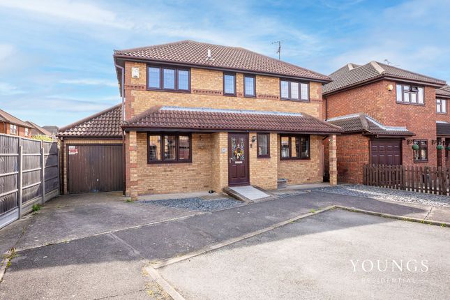 Jarvis Road, Canvey Island, SS8 4 bed detached house for sale