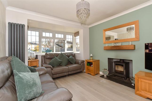 3 bed detached house