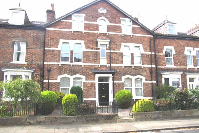 Cleveland Avenue, Darlington DL3 6 bed block of apartments for sale