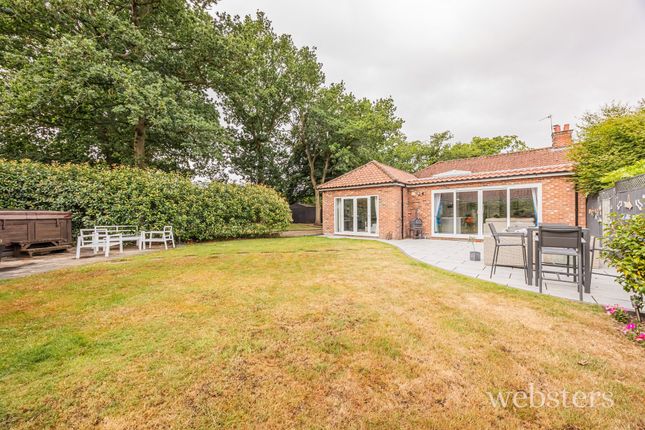 Thunder Lane, Norwich NR7 4 bed bungalow for sale