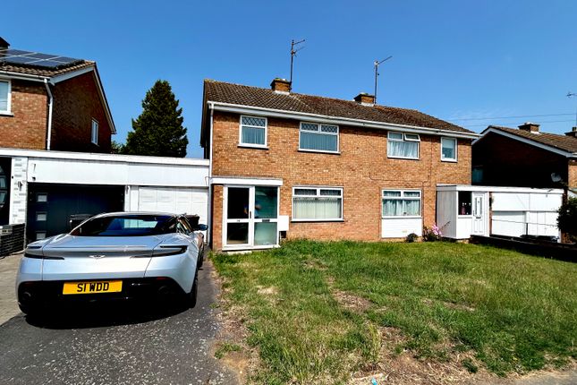 3 bed semi-detached house