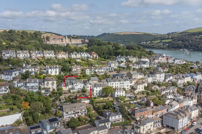 39 Clarence Hill, Dartmouth TQ6 4 bed detached house for sale