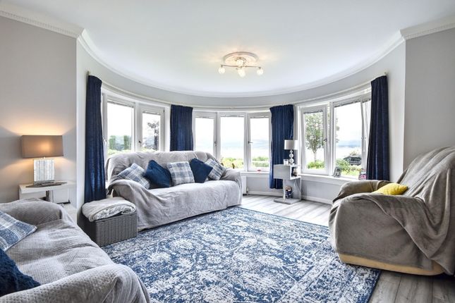 3 bedroom flat for sale