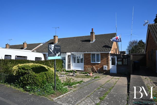 3 bedroom semi-detached bungalow for sale