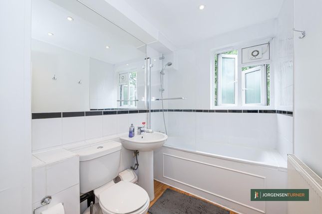 Aldine Street, Shepherds Bush London 1 bed flat for sale
