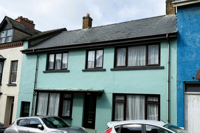3 bedroom town house for sale