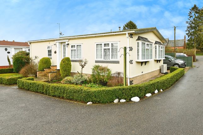 2 bedroom park home for sale