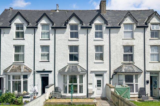 5 bedroom terraced house for sale