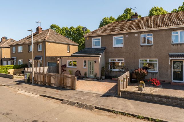 3 bedroom semi-detached villa for sale