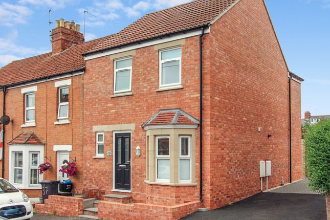 Percy Road, Yeovil 3 bed end of terrace house for sale