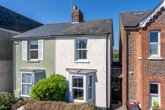 2 bedroom semi-detached house for sale