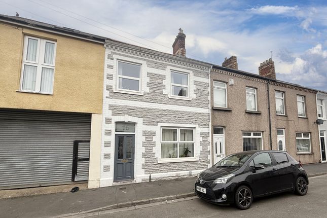 5 bedroom terraced house for sale