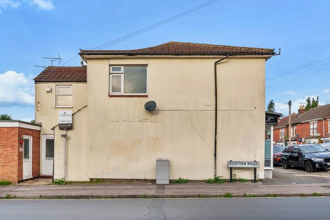 Hamilton Road, Bishopstoke... 2 bed maisonette for sale