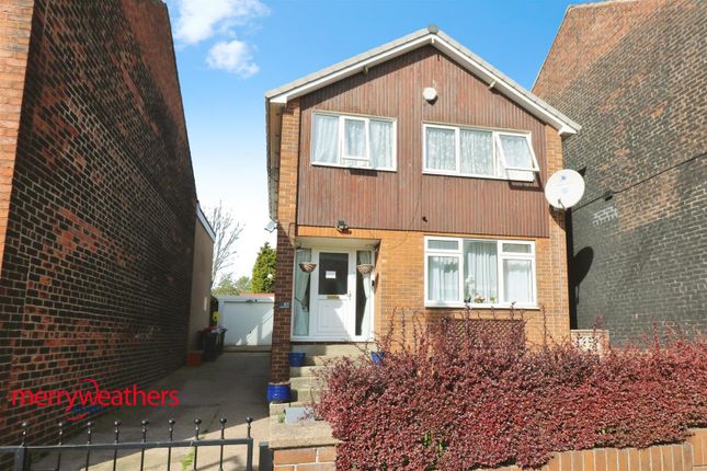 Wheatcroft Road, Rawmarsh, Rotherham... 3 bed detached house for sale