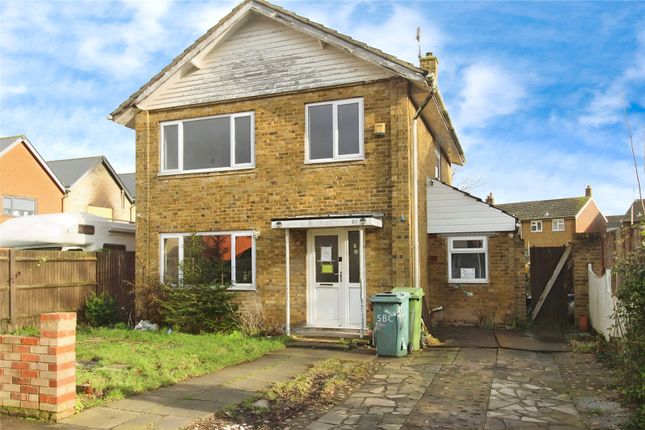 Eagles Close, Kent ME10 3 bed detached house for sale