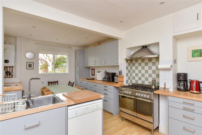 Ditchling Road, Brighton, East Sussex 3 bed terraced house for sale