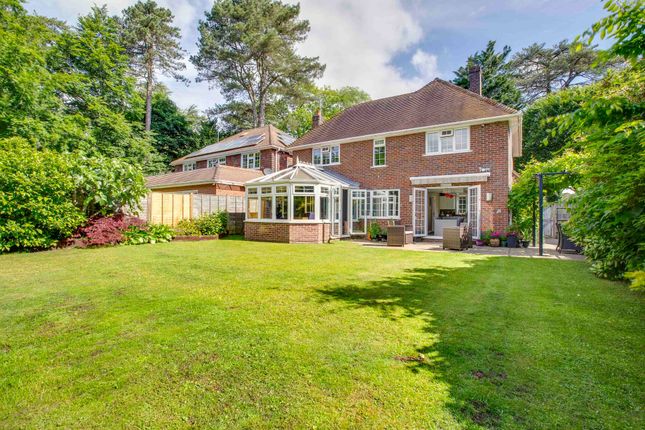31 Knights Templar Way... 4 bed detached house for sale