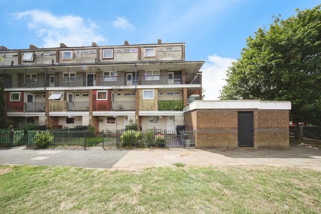 3 bedroom flat for sale