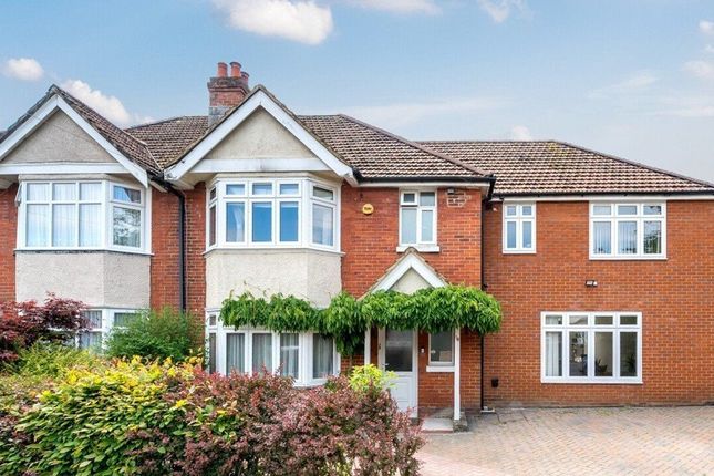 Willis Road, Stoneham, Southampton... 5 bed semi