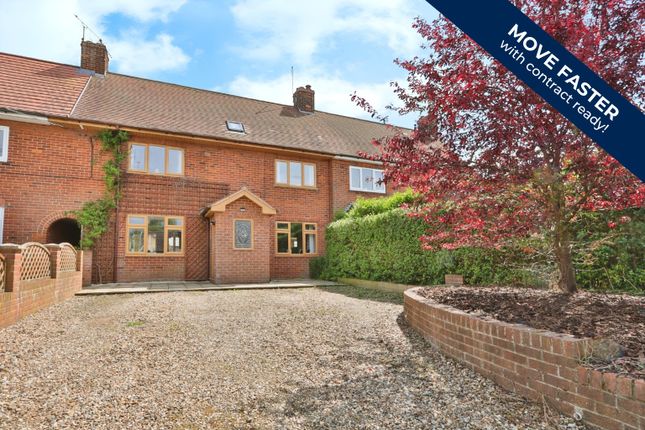 East Gate, Driffield YO25 3 bed terraced house for sale