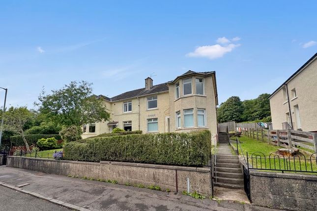 3 bedroom flat for sale