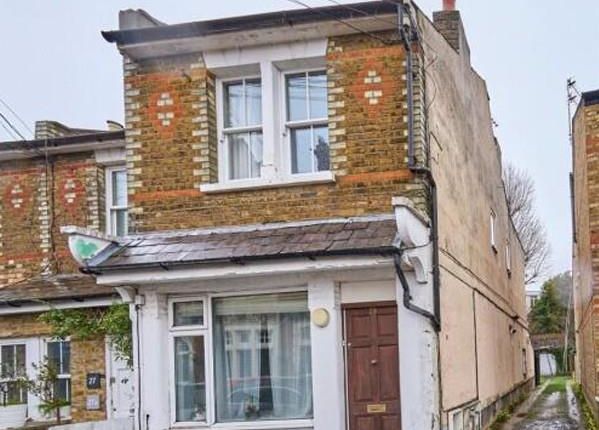 1 bedroom apartment for sale