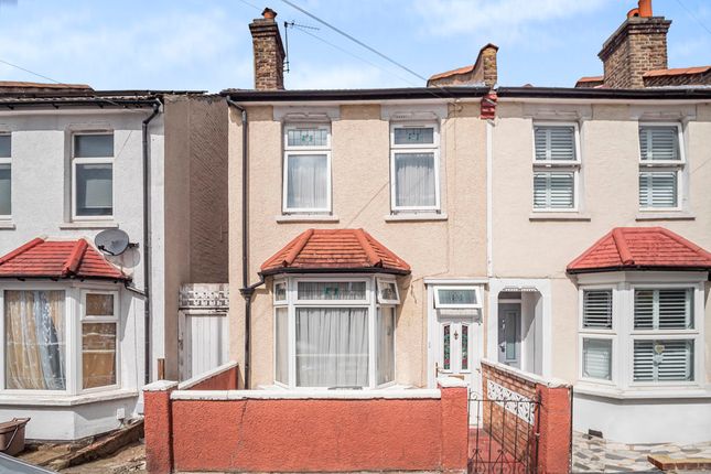 Bensham Lane, Thornton Heath, CR7 2 bed end of terrace house for sale