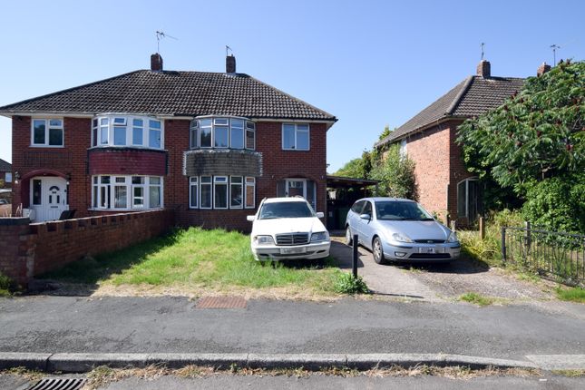 Wheatley Crescent, Leegomery... 3 bed semi